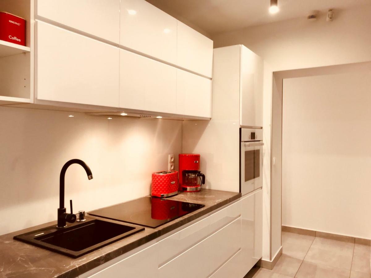 Apartamenty Aleksandry Apartament Przy Parku 슈비노우이스쳬 외부 사진