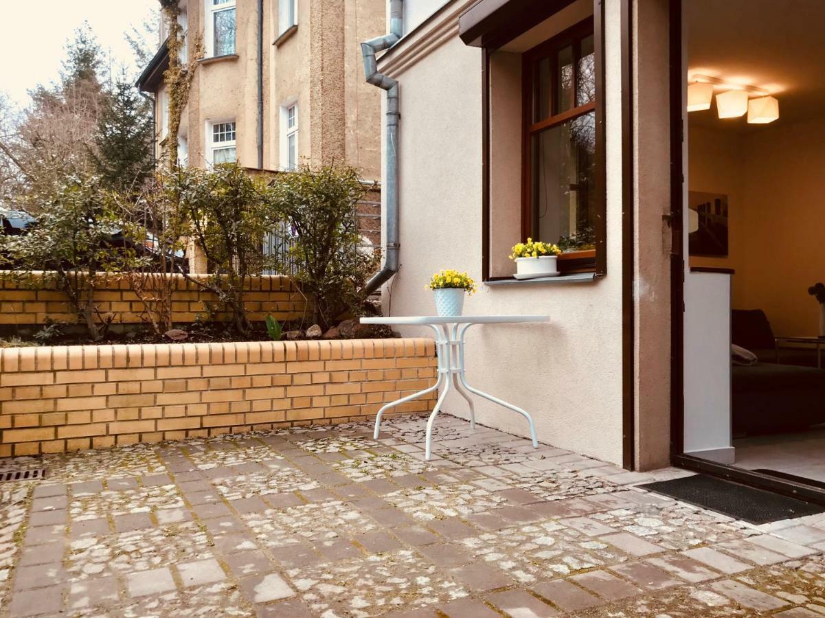 Apartamenty Aleksandry Apartament Przy Parku 슈비노우이스쳬 외부 사진
